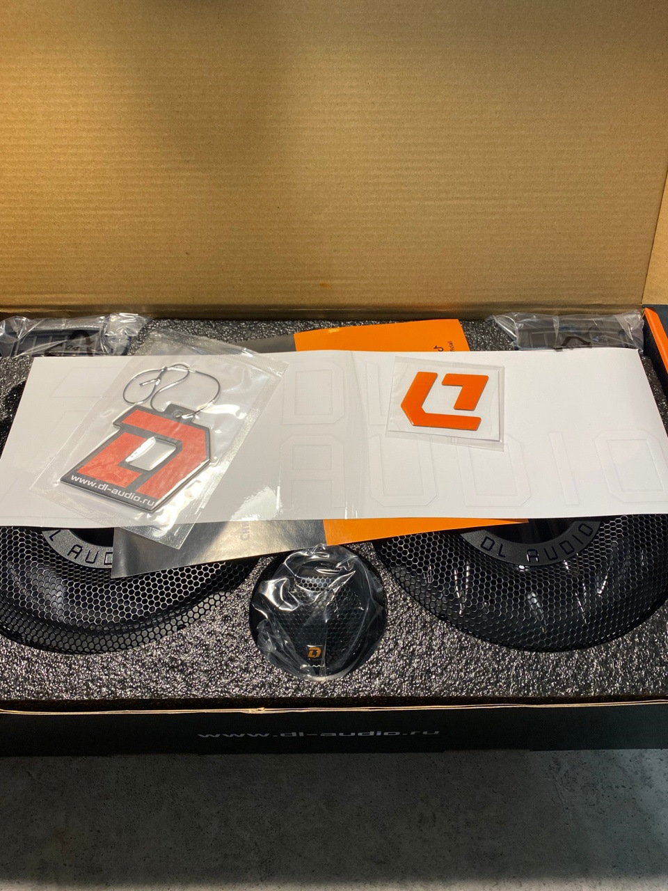 Установка компонентной акустики от DL Audio. Anaconda 165 Comp в Lada ...