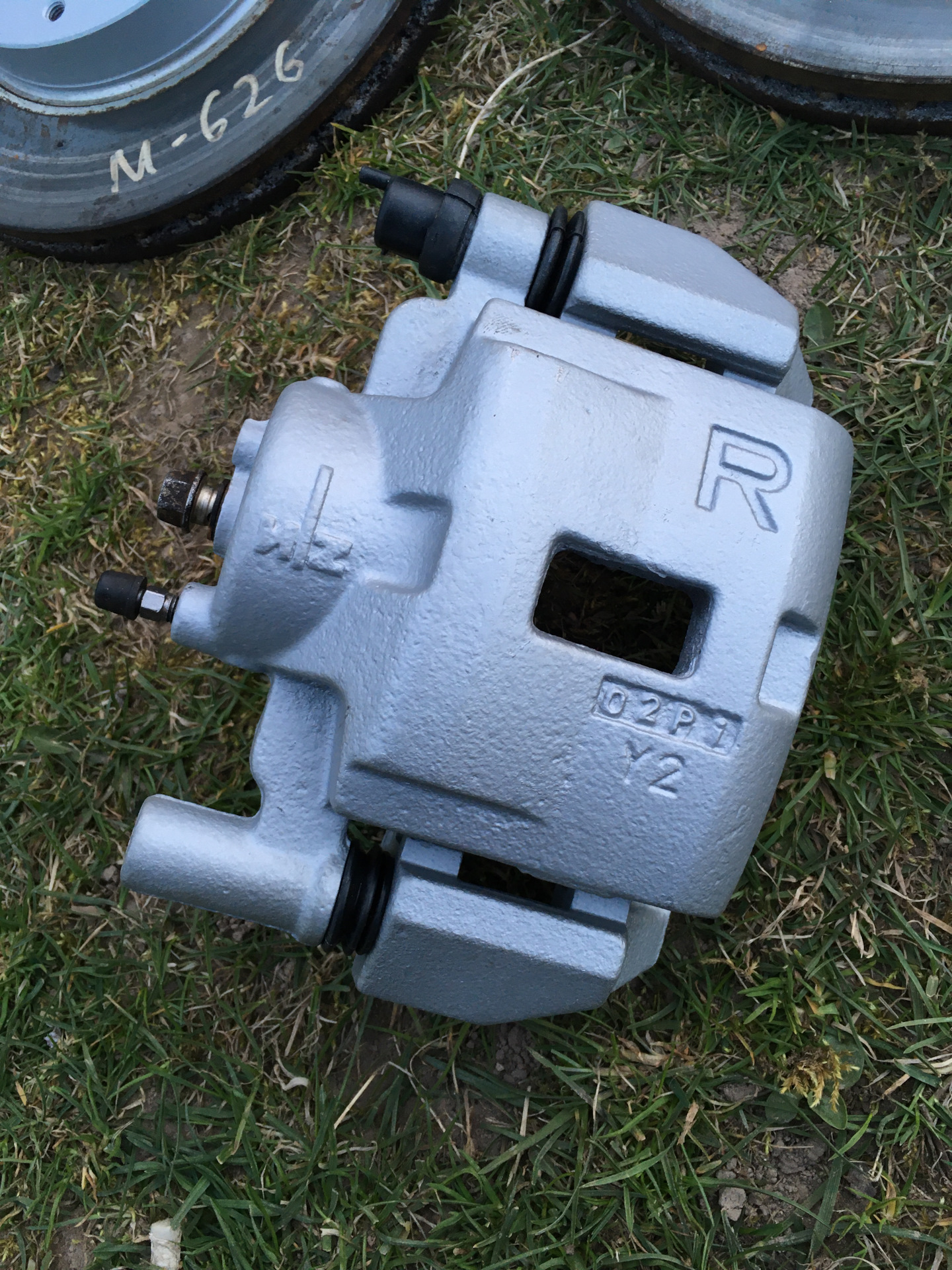 Замена передних суппортов — DRIVE2