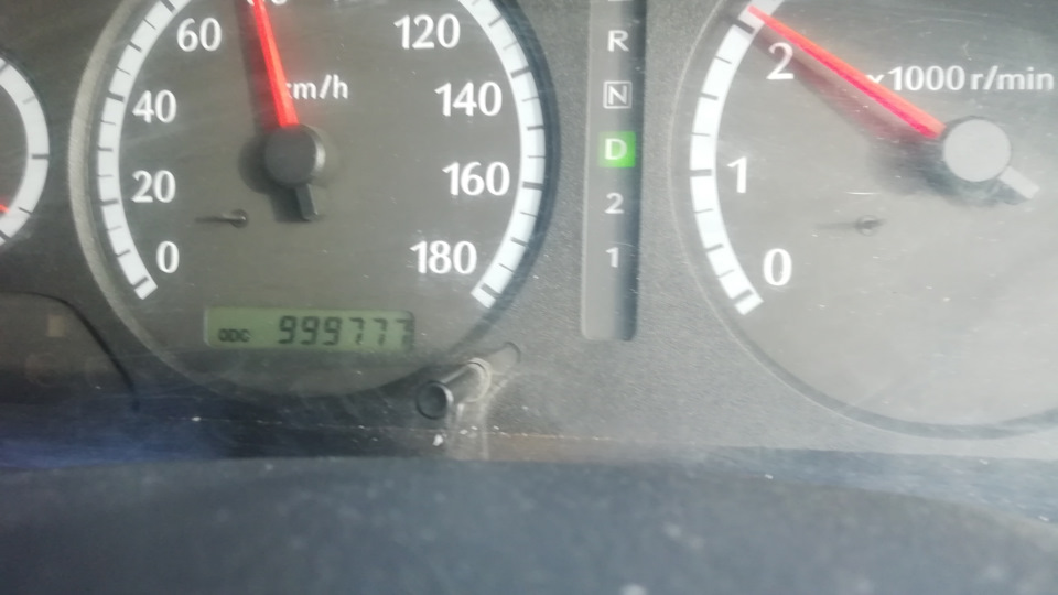 Задние пневмоамортизаторы — Nissan Presage (1G), 2,4 л, 1998 года ...