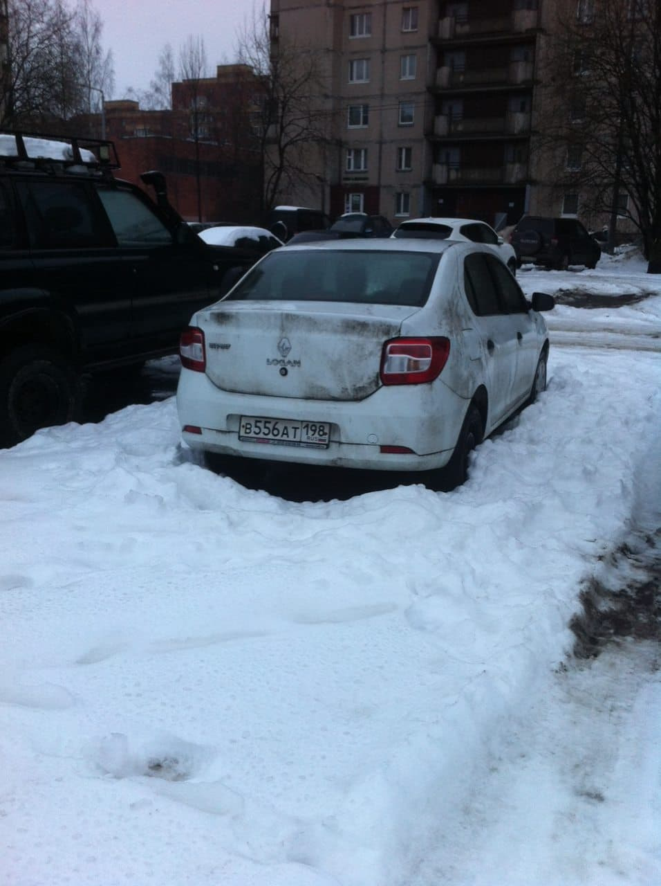 СПБ, брошенный логан — Сообщество «Брошенные Машины» на DRIVE2