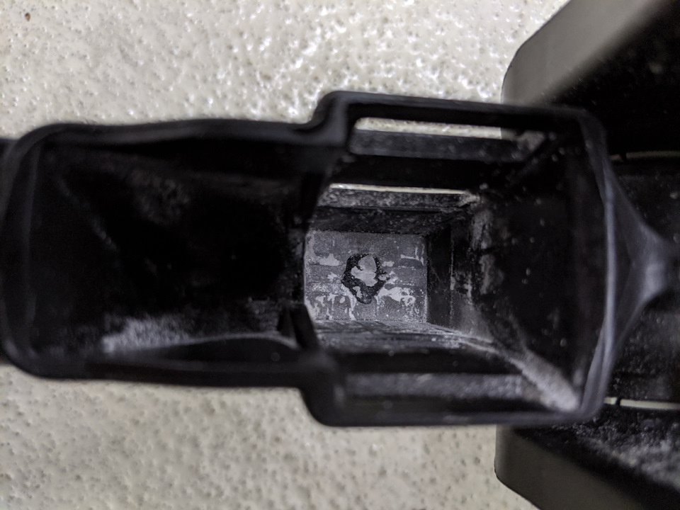 Педаль сцепления не возвращается до конца — Peugeot 308 SW (2G), 1,6 л ...