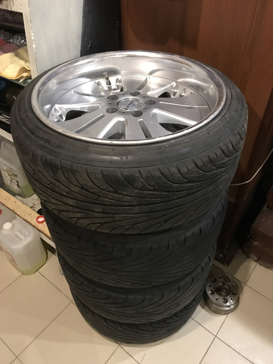 Проставки с 5/108 на 5/114,3 — Ford Focus II Hatchback, 2 л, 2010 года ...