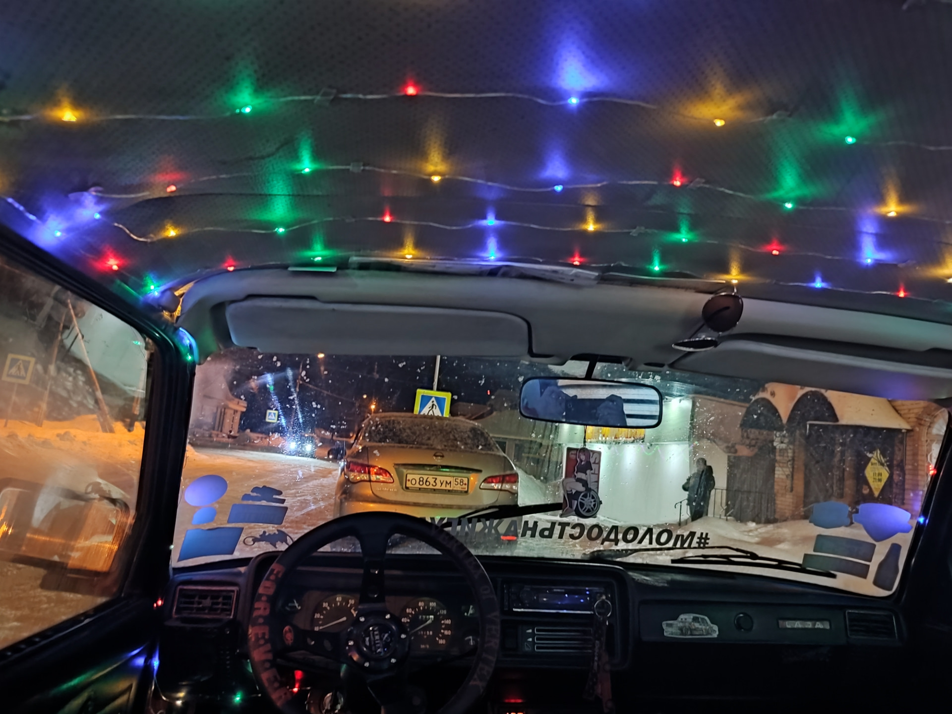 Гирлянда на потолок — Lada 210740, 1,6 л, 2007 года | аксессуары | DRIVE2