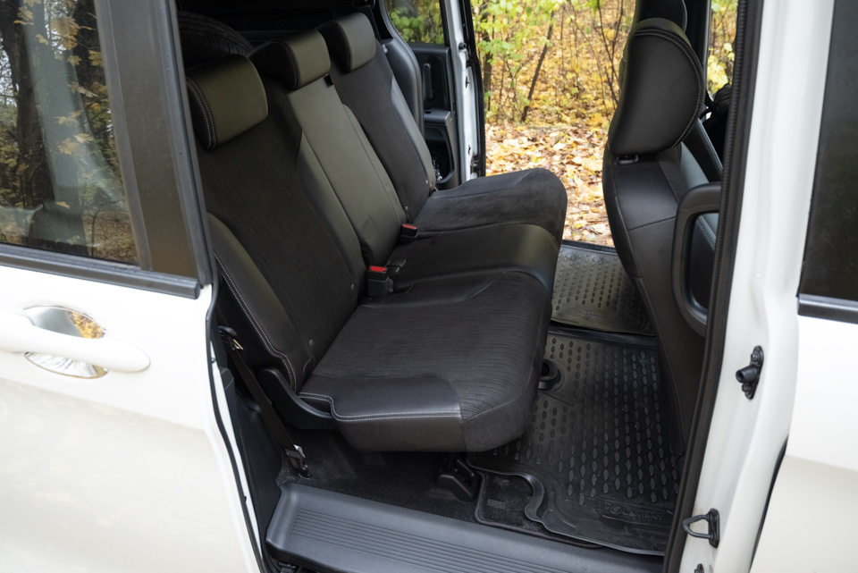 Фото в бортжурнале Honda Freed Spike