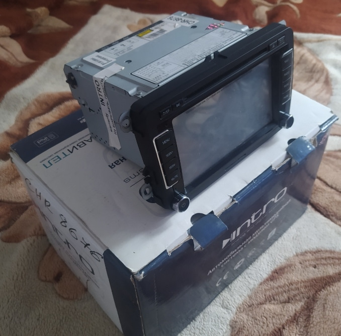 Магнитола INTRO 8676 на Skoda Octavia A5 Mk2, Volkswagen Polo Sedan ...