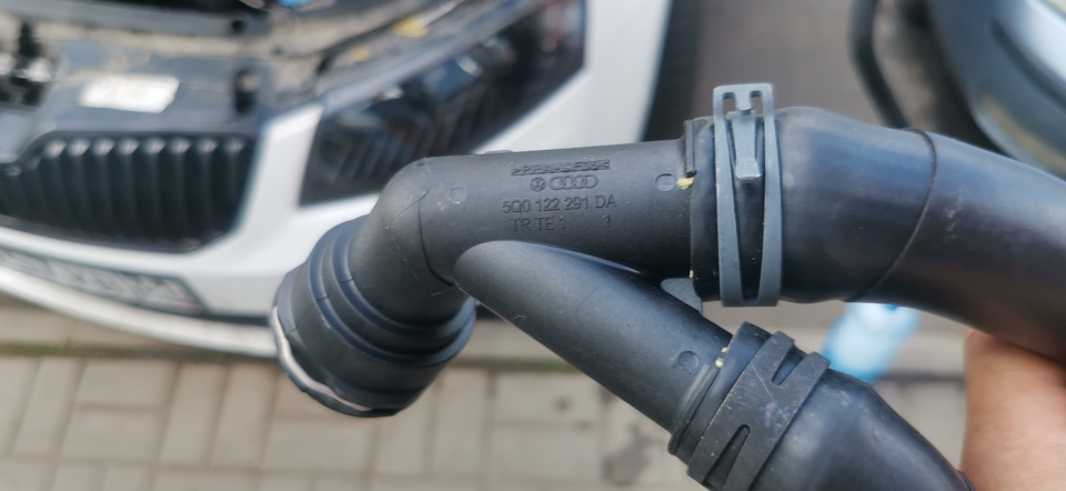 Течь антифриза — Skoda Octavia A7 Mk3, 1,8 л, 2014 года | поломка | DRIVE2