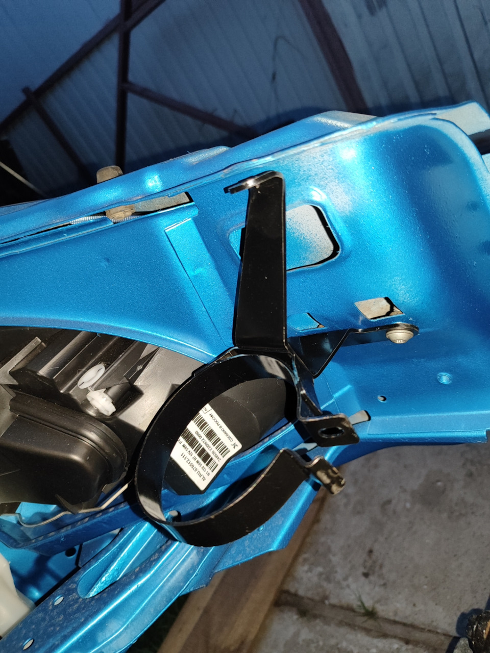 Фото в бортжурнале ГАЗ Газель. Запчасти на фото: ALRU676512111, Z3109