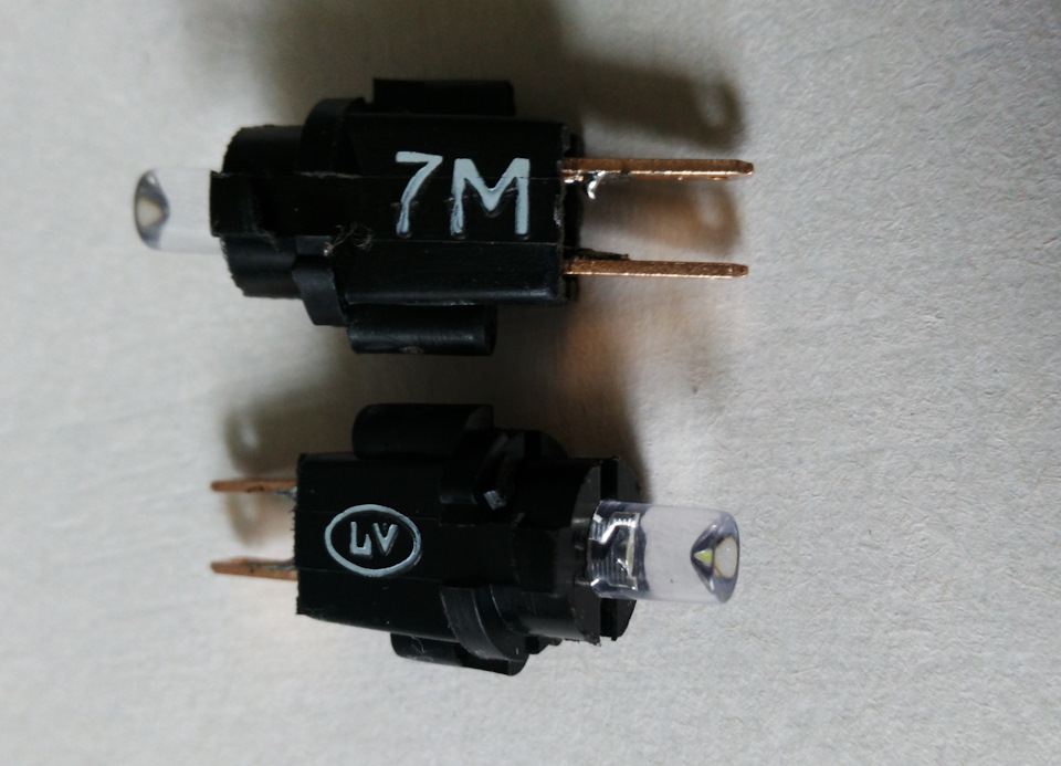 Замена лампочек в подсветке отопителя — Lada Калина седан, 1,4 л, 2008 ...