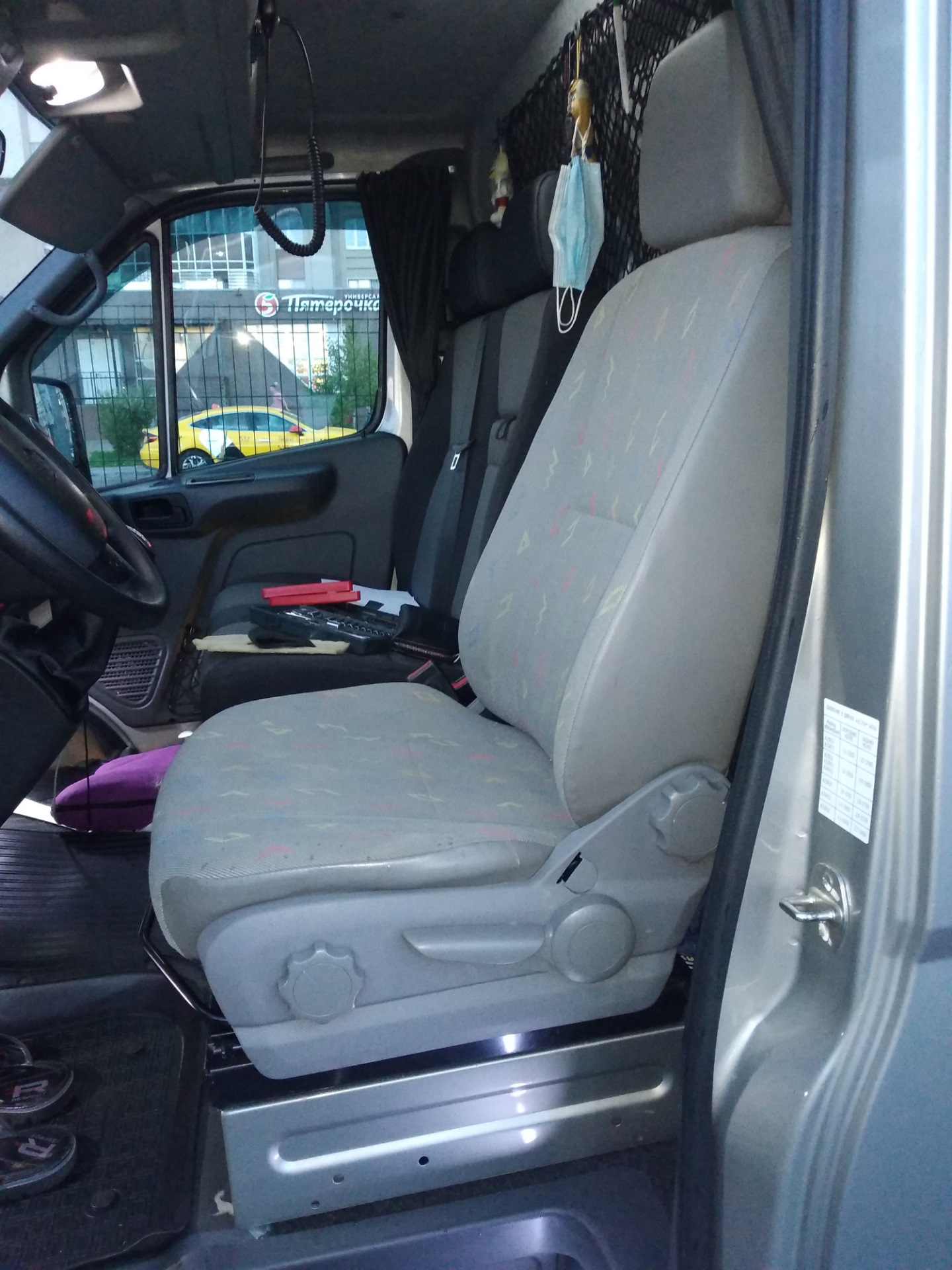 Купить Чехлы На Сиденья Мерседес Спринтер