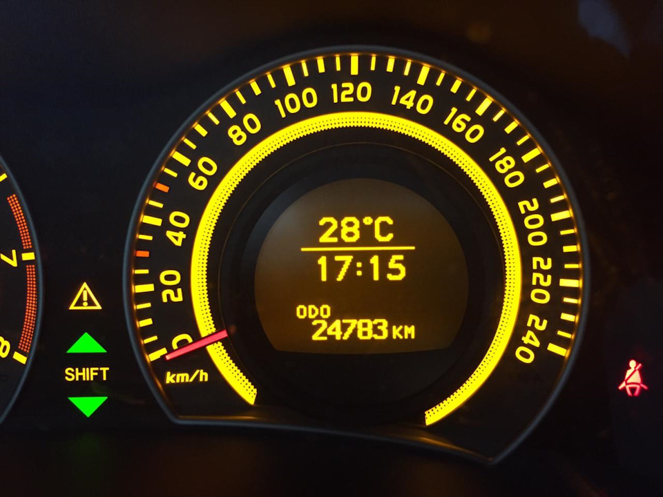 Фото в бортжурнале Toyota Auris (1G)