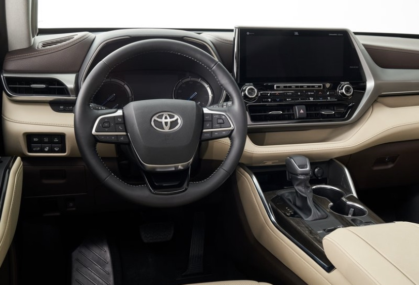 Toyota highlander интерьер