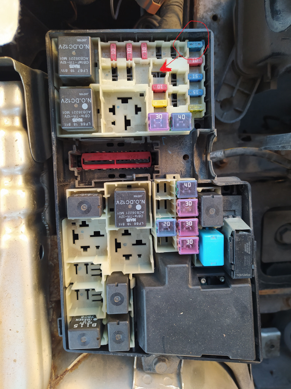 # 27 Не работал бк, магнитола, освещение салона и приборка при ...