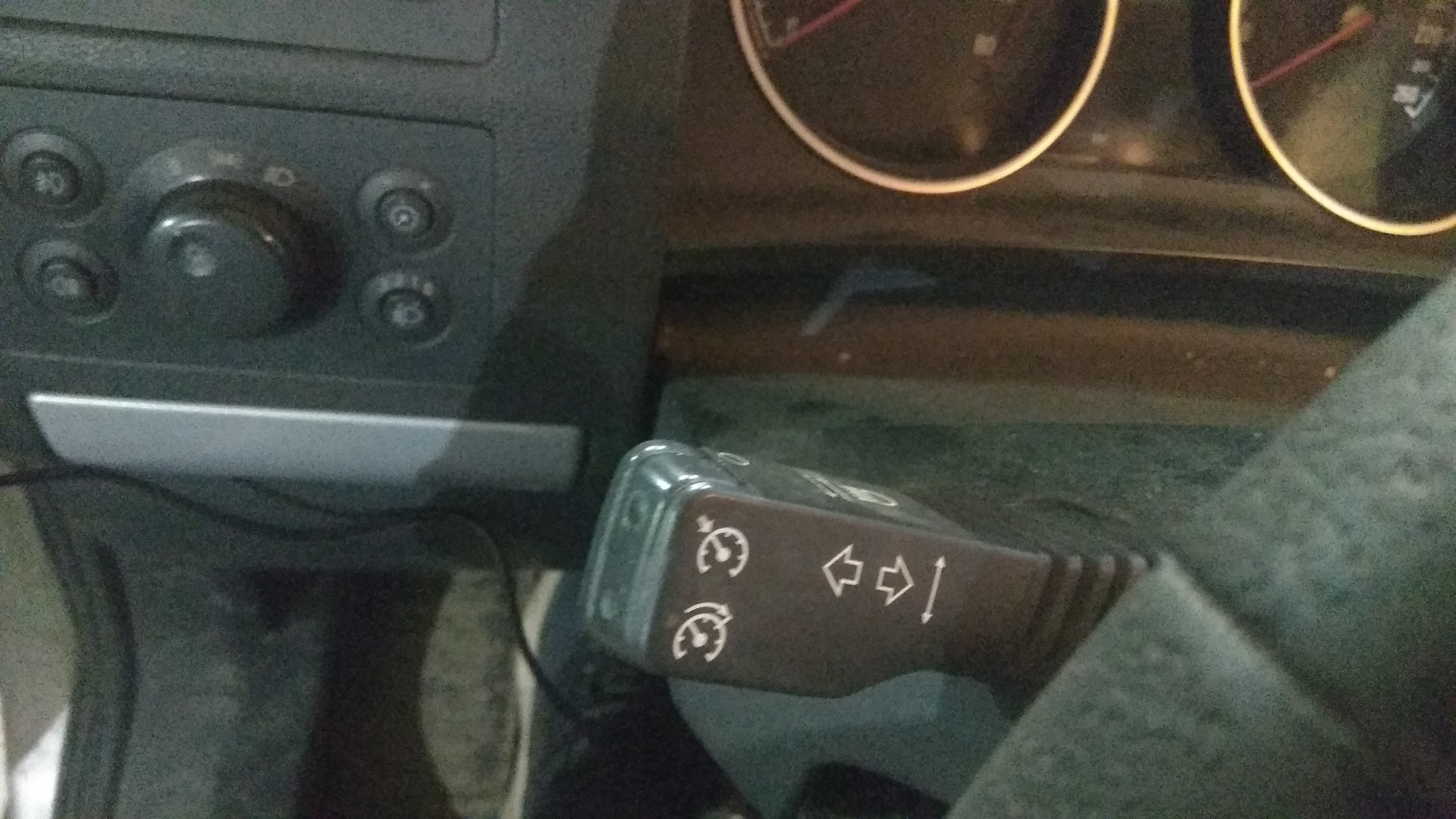 Почему не включается круиз контроль