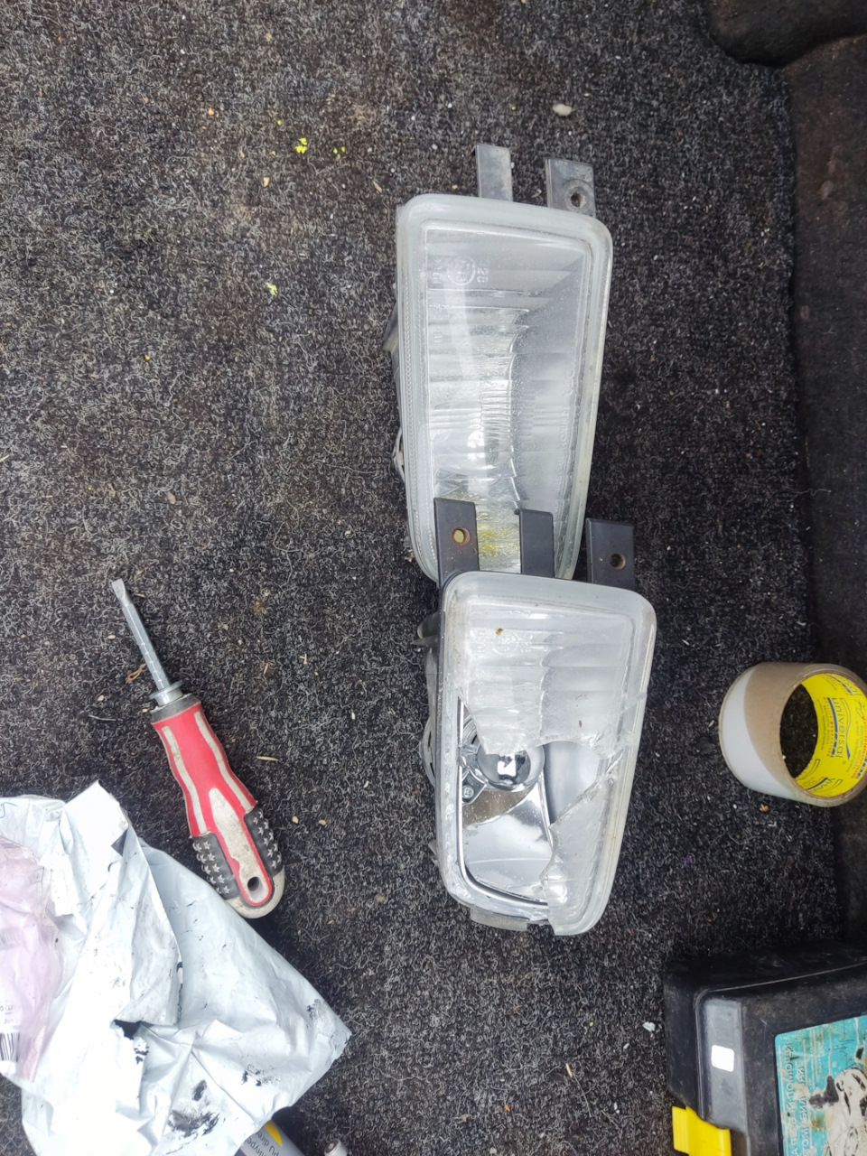 Установил стекло на туманку — Lexus GS (JZS160), 3 л, 1999 года ...