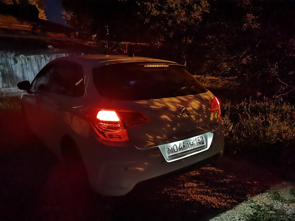 Ledы в Stopы — Citroen C4 (2G), 1,6 л, 2011 года | своими руками | DRIVE2