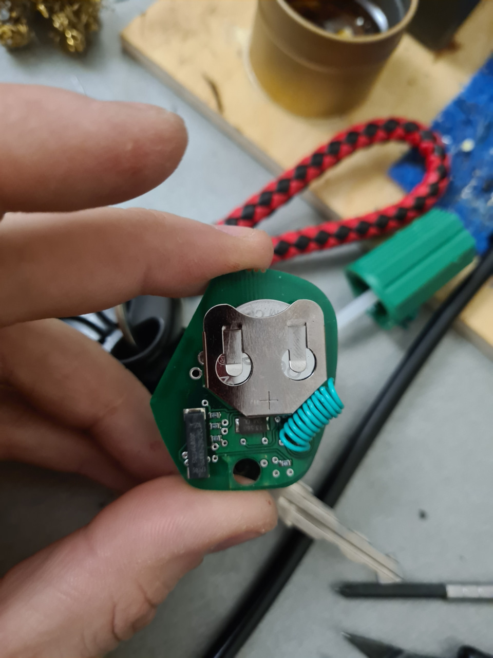 Доработка антенны штатного ключа — Lada Калина Спорт, 1,6 л, 2012 года ...