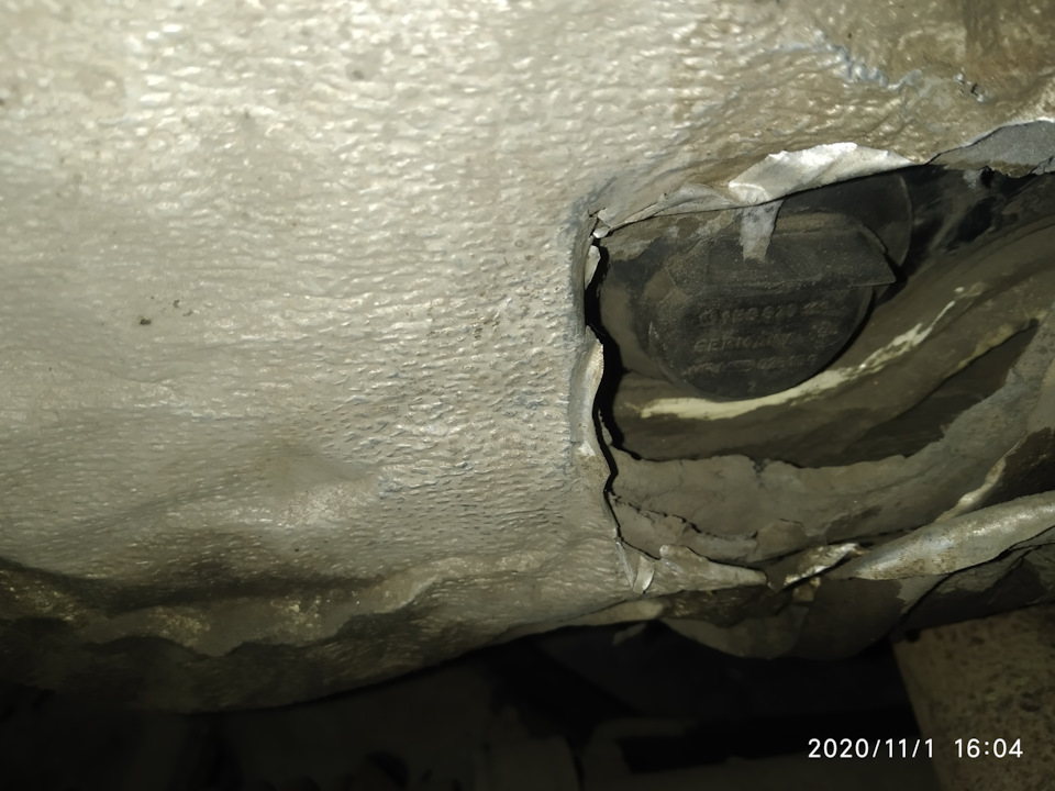 zcAAAgEFH A 960 гольф 3 что под капотом