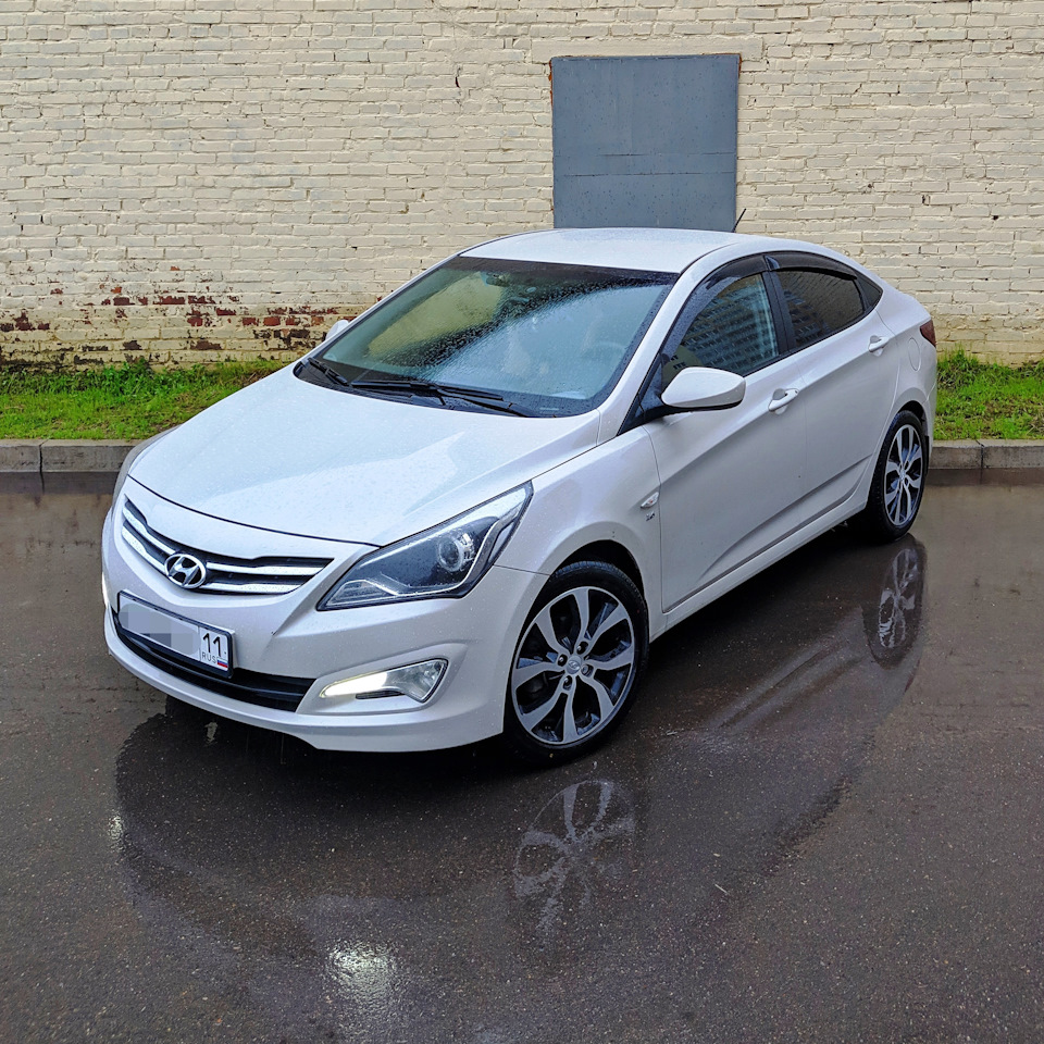 Hyundai solaris 2015 года фото