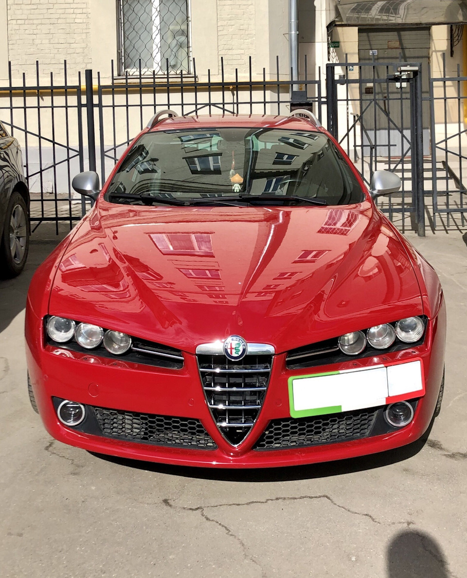 Cada alfa romeo купить. Alfa Romeo 159. Alfa Romeo 159 ti. Alfa Romeo 159 Sportwagon. Alfa Romeo 159 красная.