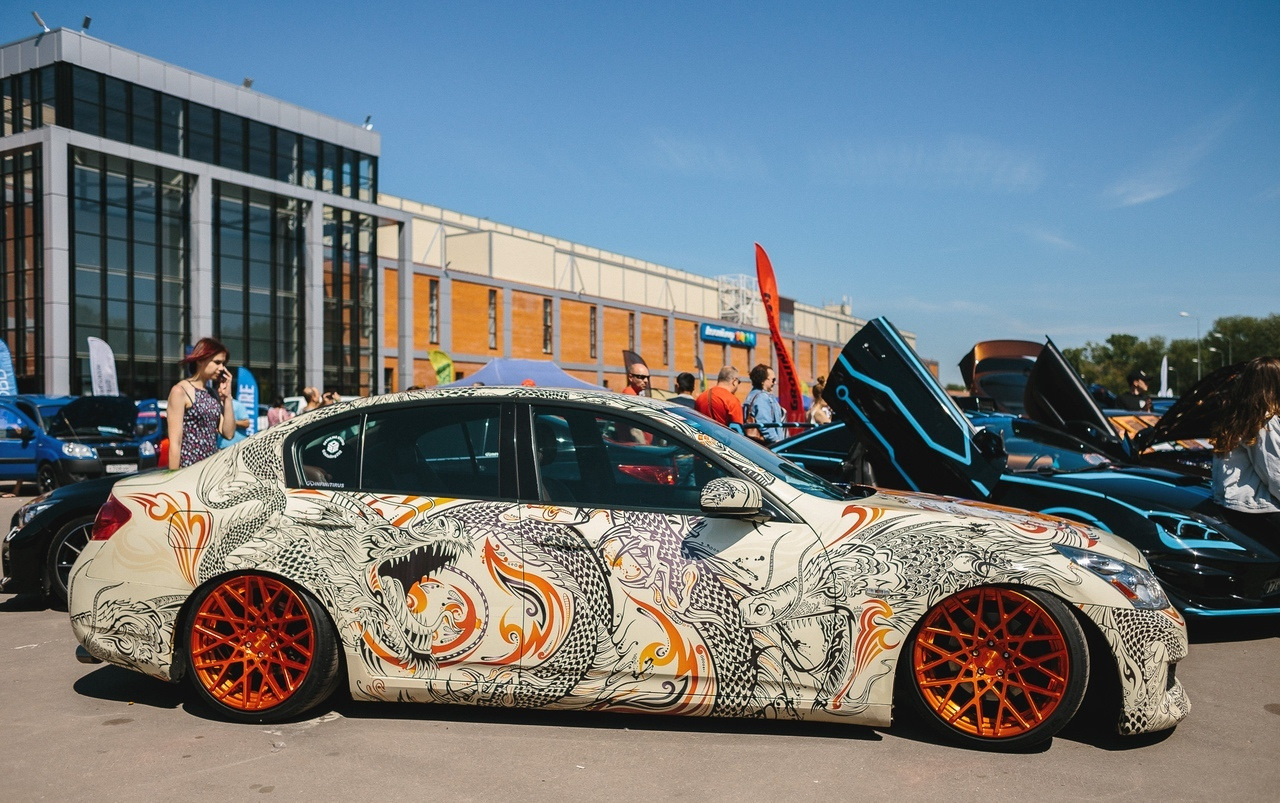 The crew motor fest. Сайбер фест 2018. Tver motor fest 2017 фото. Motor fest. Motor fest.