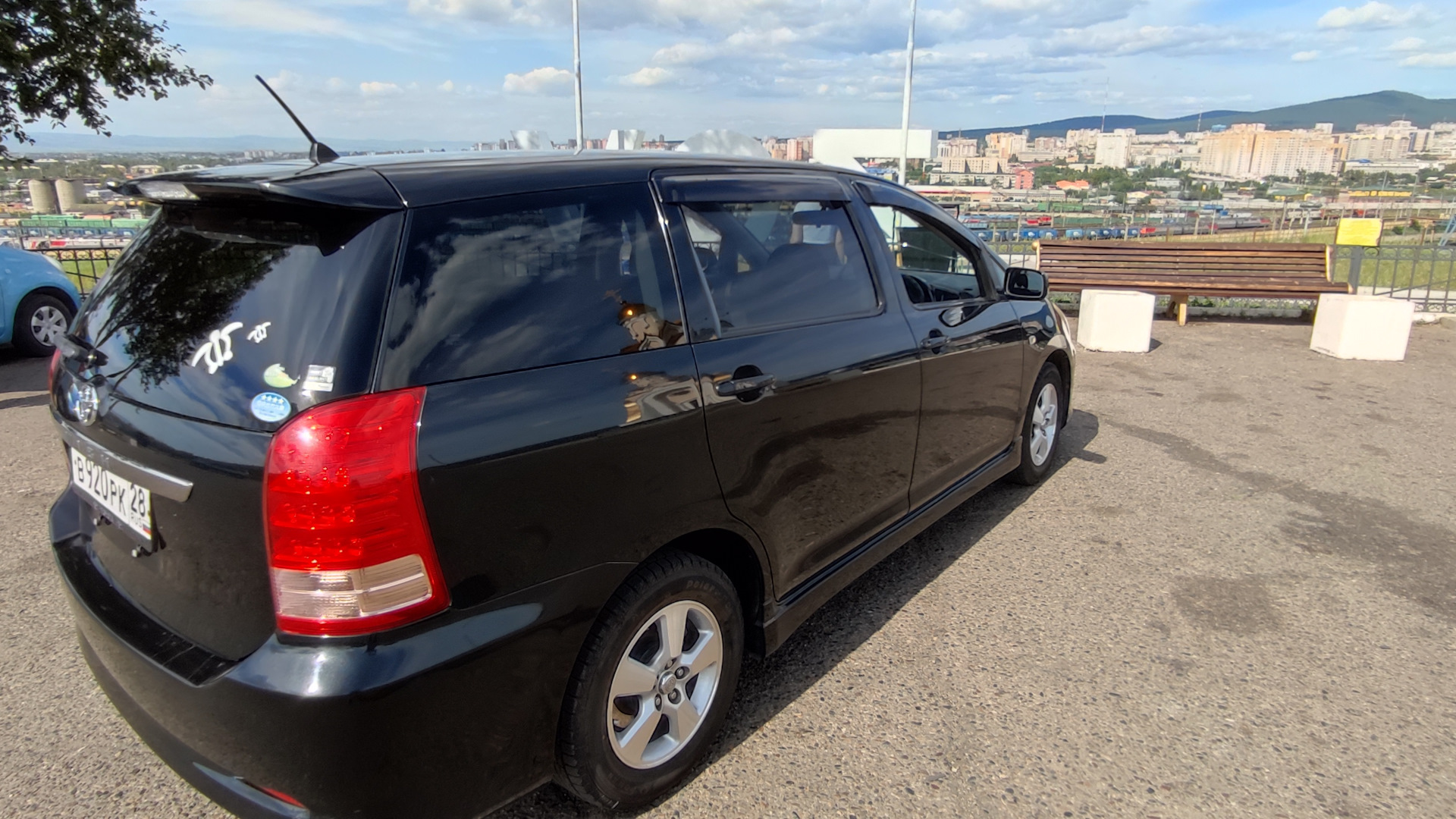 Toyota Wish (AE10) 1.8 бензиновый 2007 | 