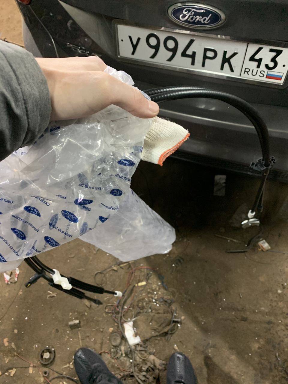 Трос ручника — Ford Focus III Hatchback, 1,6 л, 2012 года | другое | DRIVE2