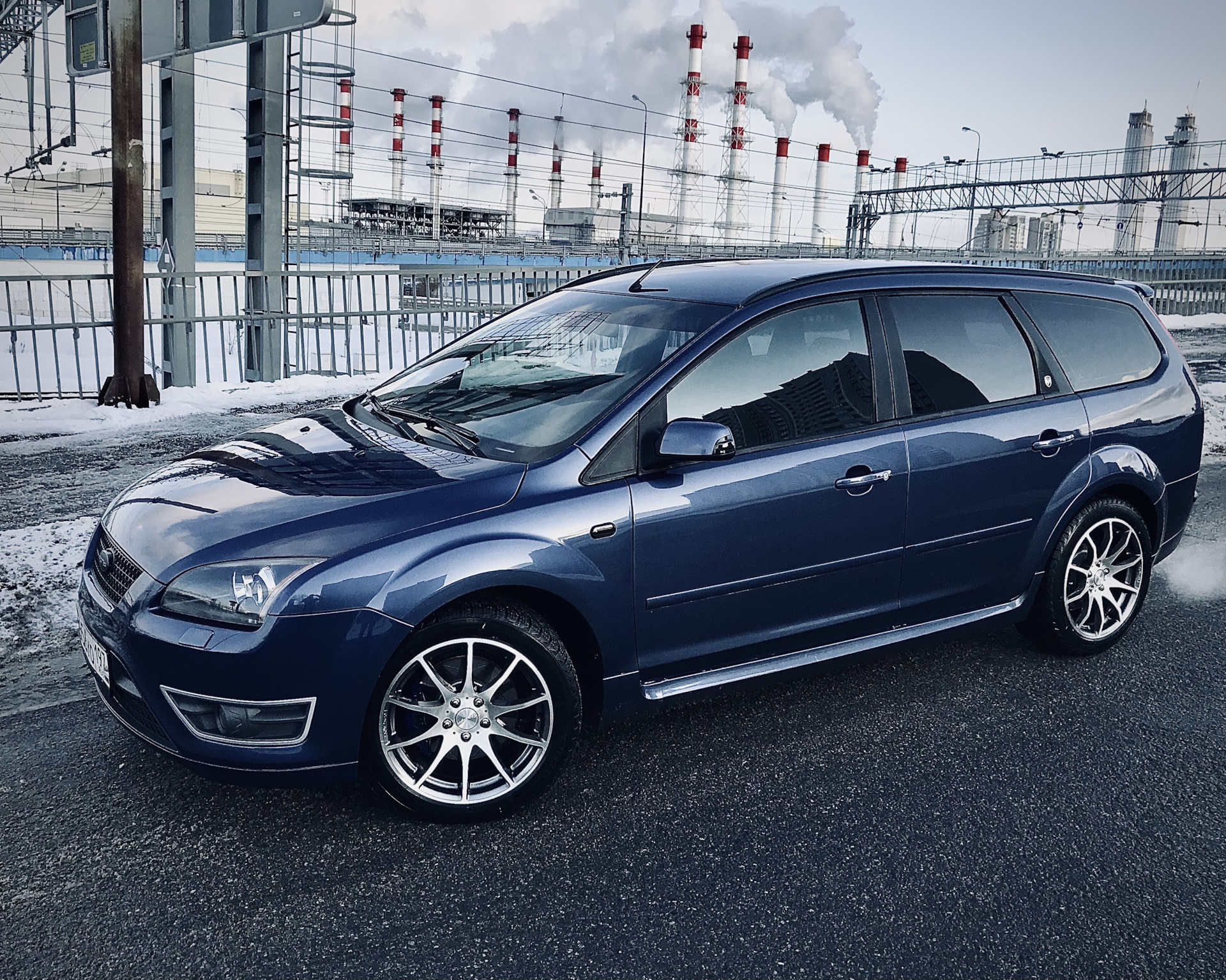 Focus 2 универсал. Focus 2 Wagon. Ford Focus II Wagon. Ford Focus 2 Wagon Europe. Ford Focus 2 Wagon American.