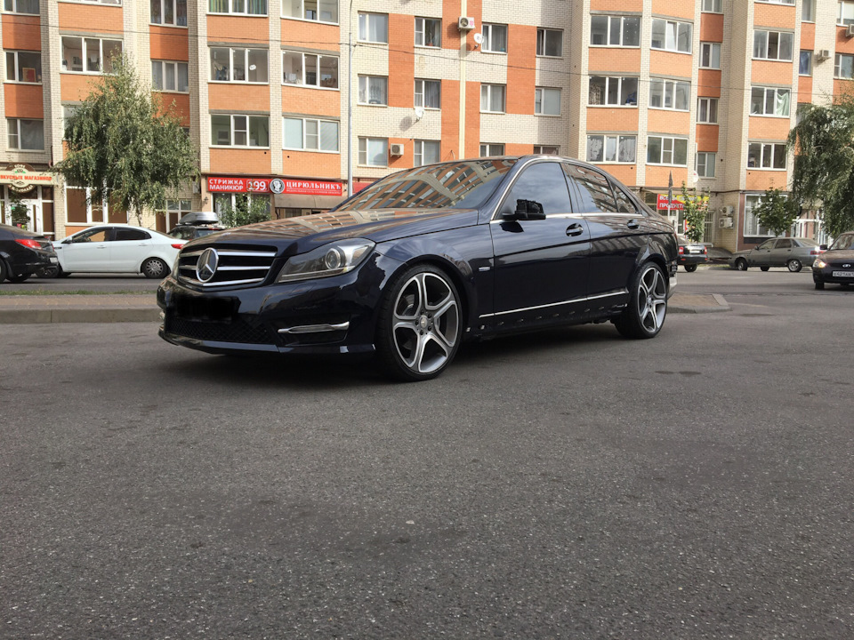 Восстановление ЛКП переднего бампера и решётки — Mercedes-Benz C-Class ...