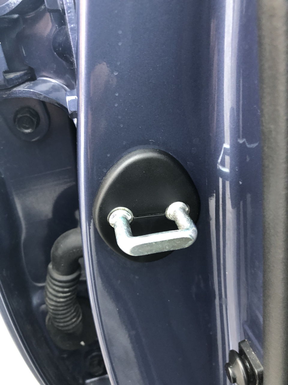 COVER-DR STRIKER или Заглушки на петли дверных замков — Hyundai i30 (2G ...