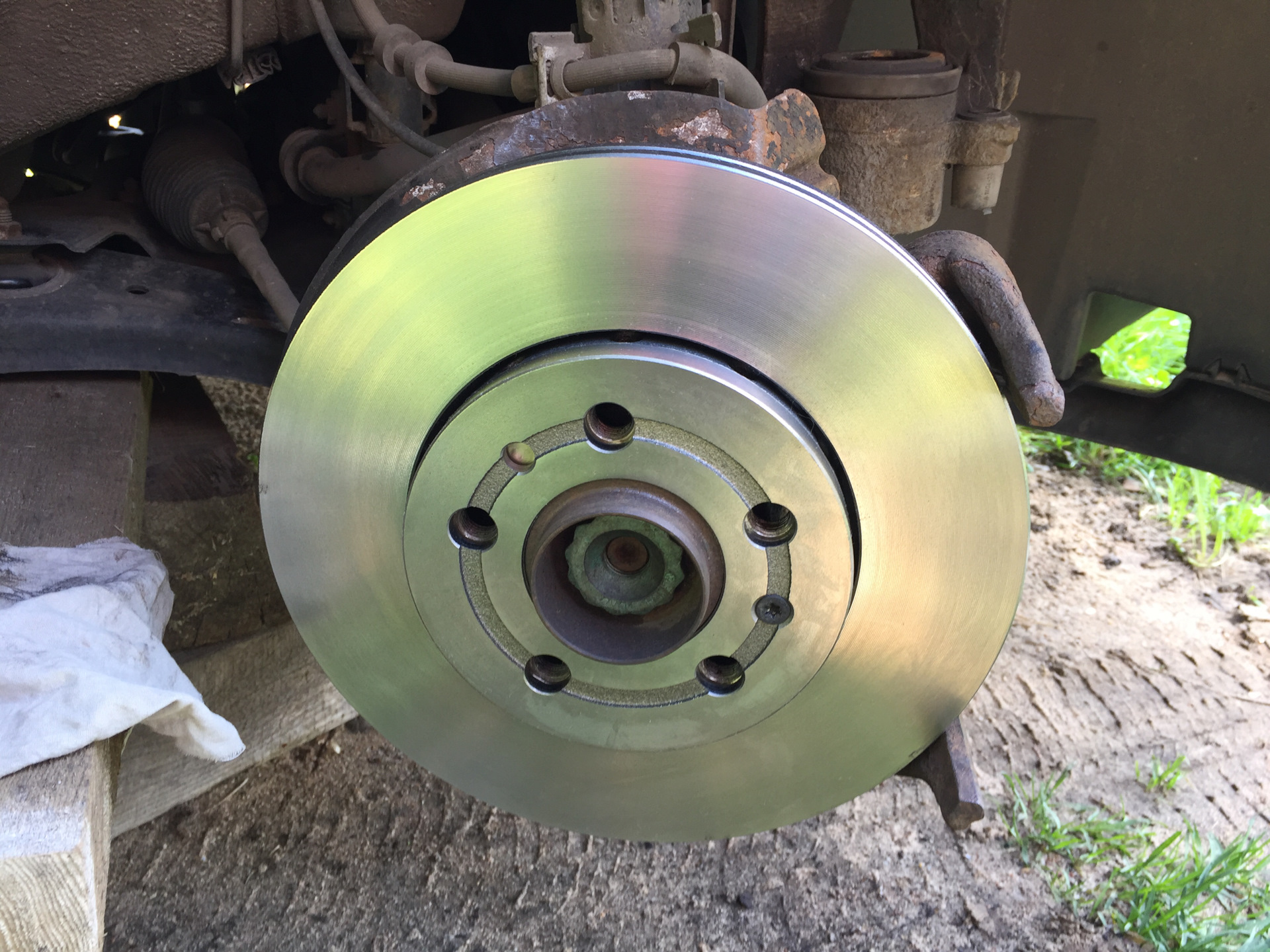 6. тормозной диск рапид 1. передние тормозные диски шкода рапид 2015г. Vag 6r0615301a. тормозные диски шкода рапид.