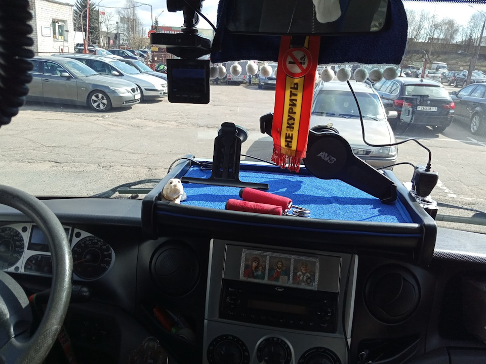 Правый поворотный кулак на Audi A3 (8P), Volkswagen Golf Mk5 ...