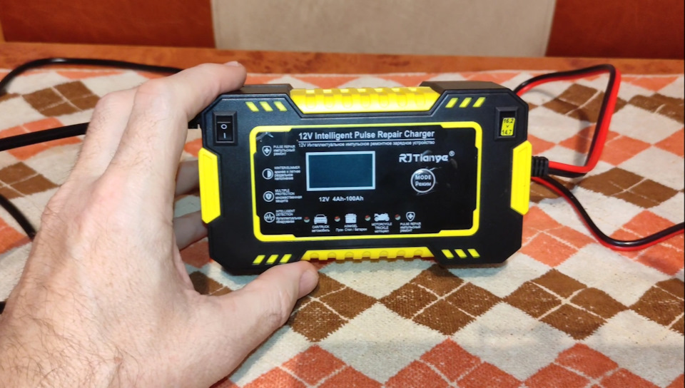 RJ Tianye повышаем напряжение до 16.2V, делаем выбор 14.7/16.2V на ...