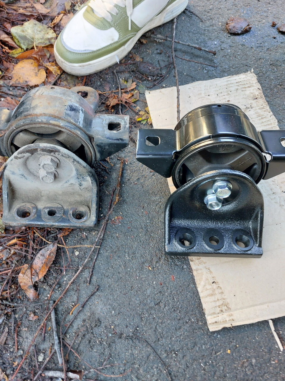 Замена правой подушки двигателя — Chevrolet Aveo Sedan (1G), 1,6 л ...