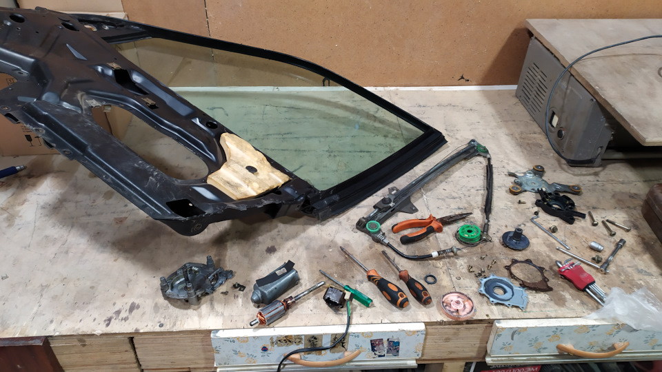 Фото в бортжурнале Audi 100 (C4)