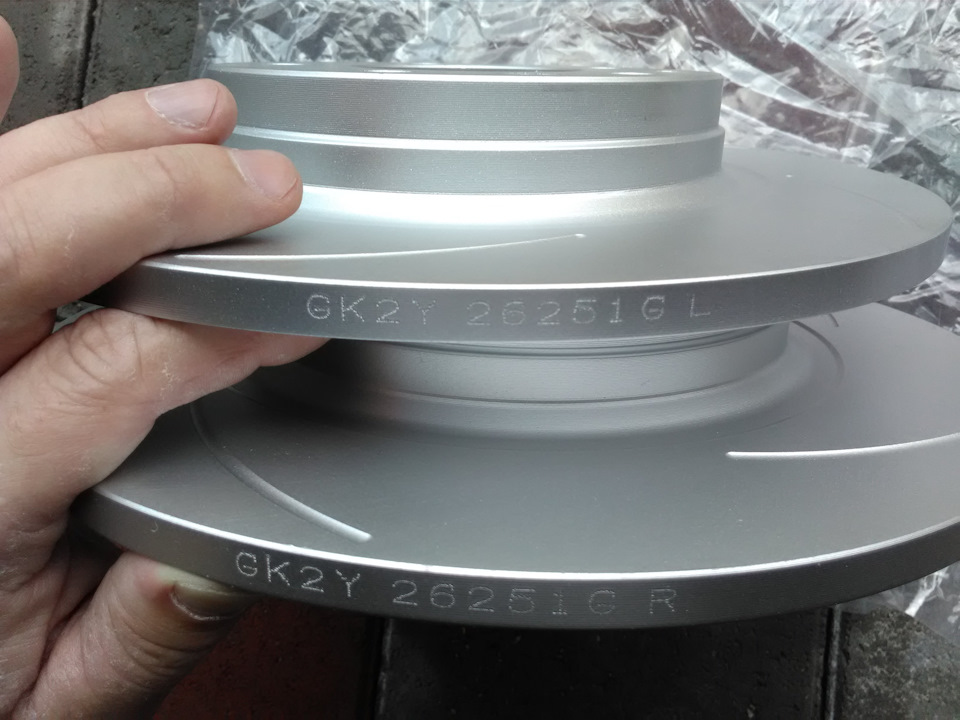 zgAAAgC5 uA 960 Направленные тормозные диски как ставить