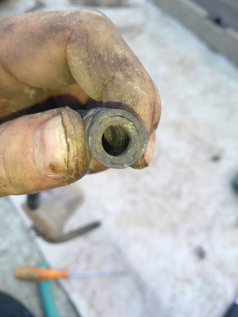 Замена топливных шлангов, фильтра и замена масла — Toyota Mark II (90 ...