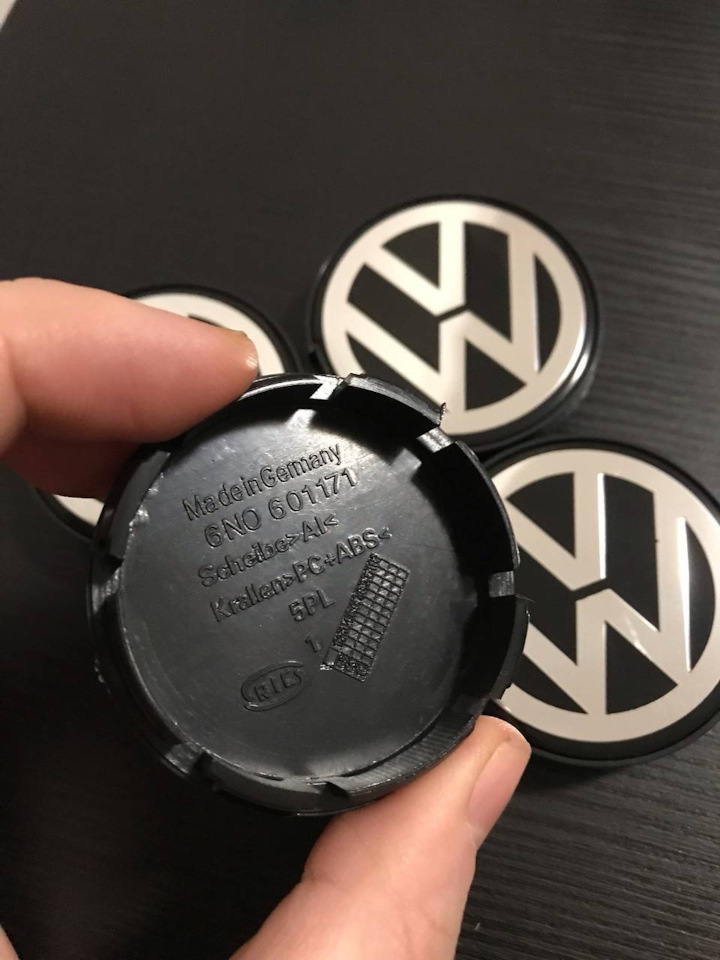 Колпачки для дисков Volkswagen на Volkswagen Bora (1G), Volkswagen Golf ...