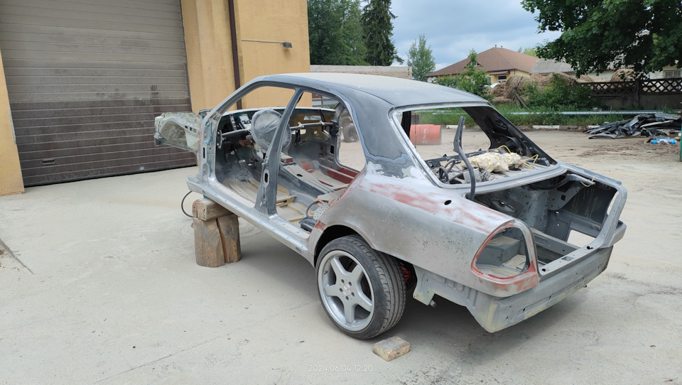 Фото в бортжурнале Mercedes-Benz C-Class (W202)