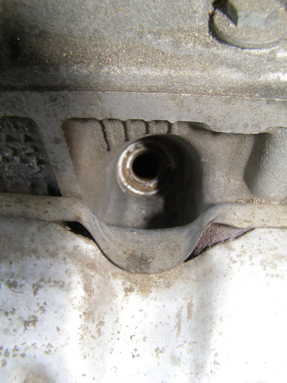 колодцы после продувки — Renault Sandero 1G