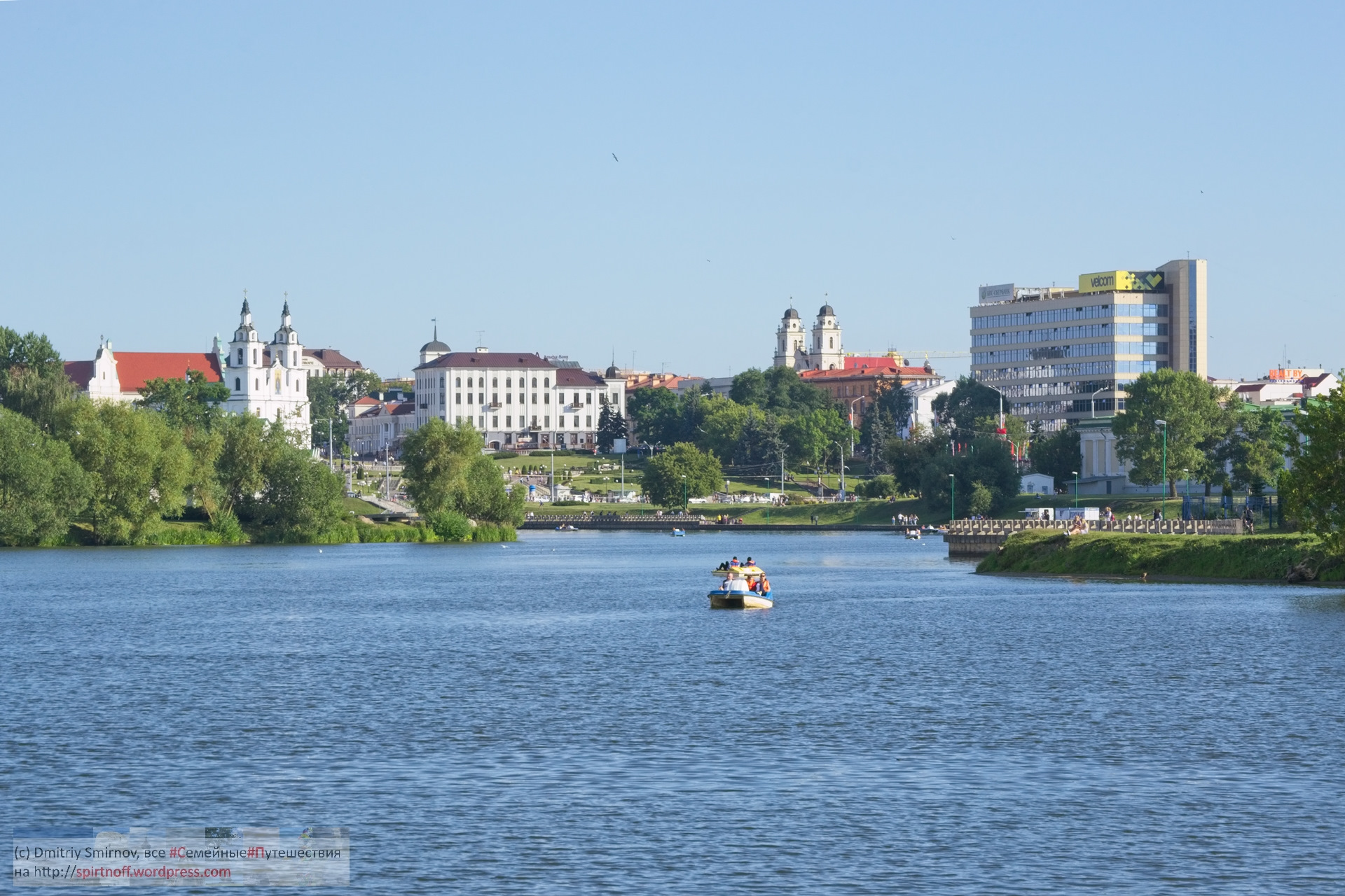 Троицкое предместье в Минске фото лето