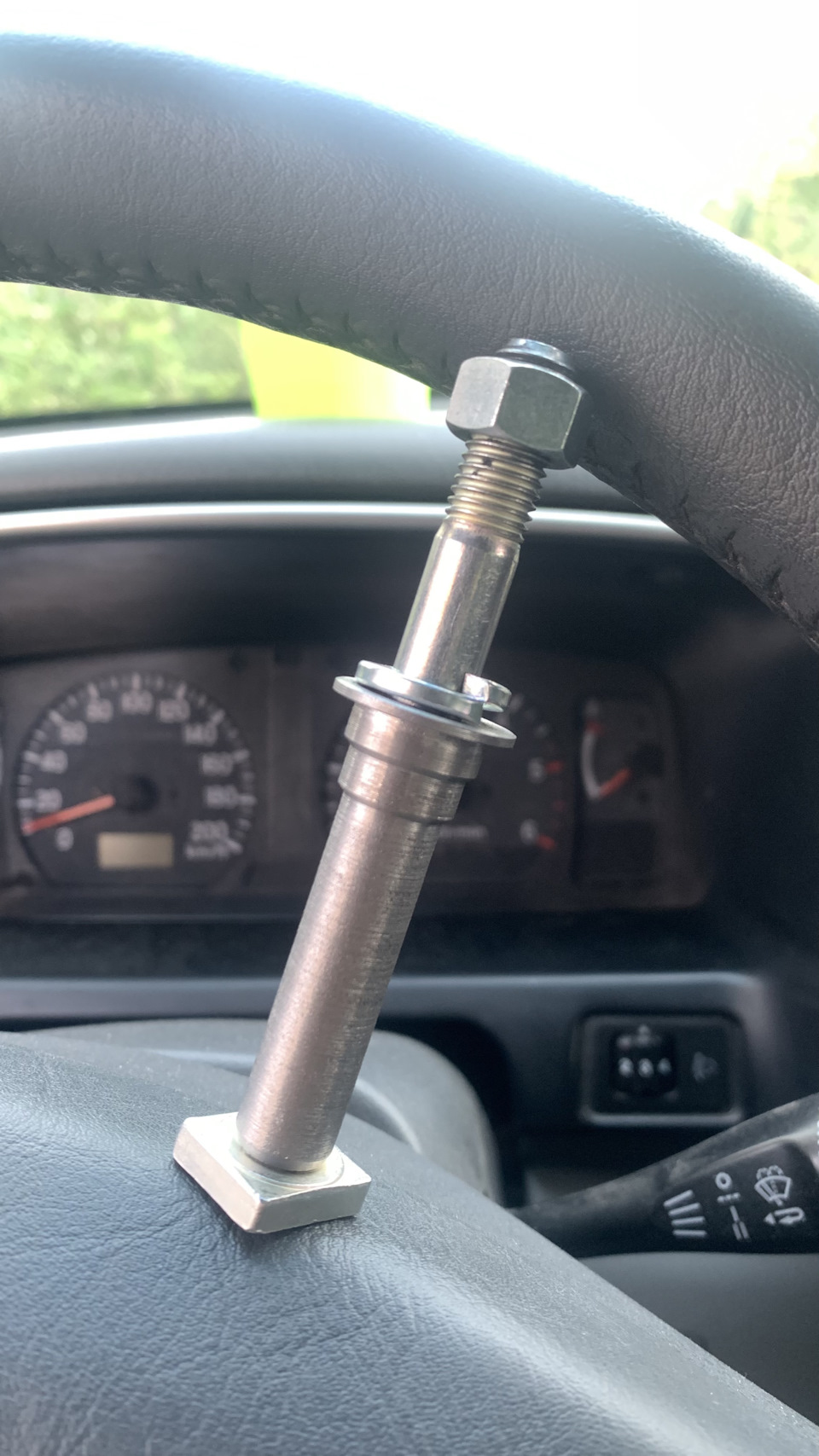 1 — Mitsubishi Pajero Sport (1G)