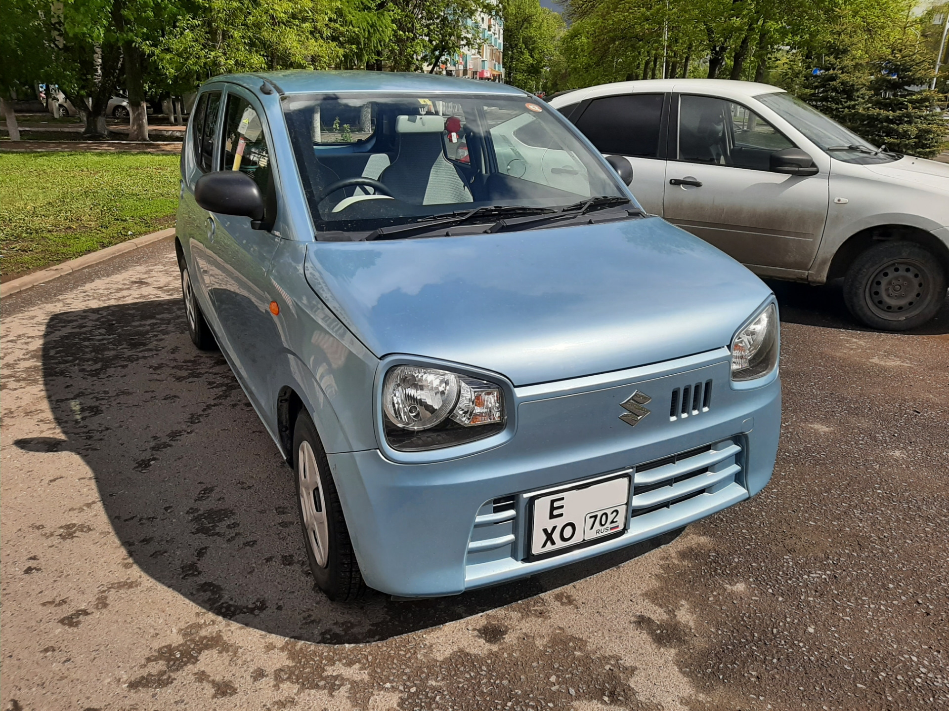 Малолитражка Suzuki Alto 800