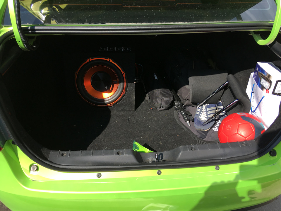 Сабвуфер EDGE — ED512A — Lada Vesta, 1,6 л., 2017 года автозвук DRIVE2