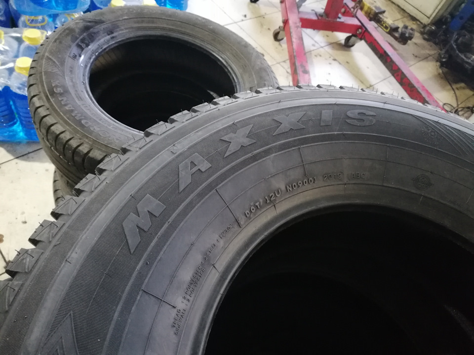 Русавтошина отзывы. Maxxis Premitra Ice 5. Maxxis Premitra Ice 5 SUV. Maxxis wp6 Premitra Snow. Автошины PREMITRAICE Nord 5.