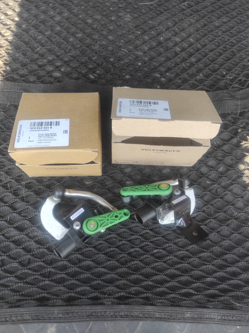 4??. Замена датчиков дорожного просвета. — Volkswagen Passat Variant ...