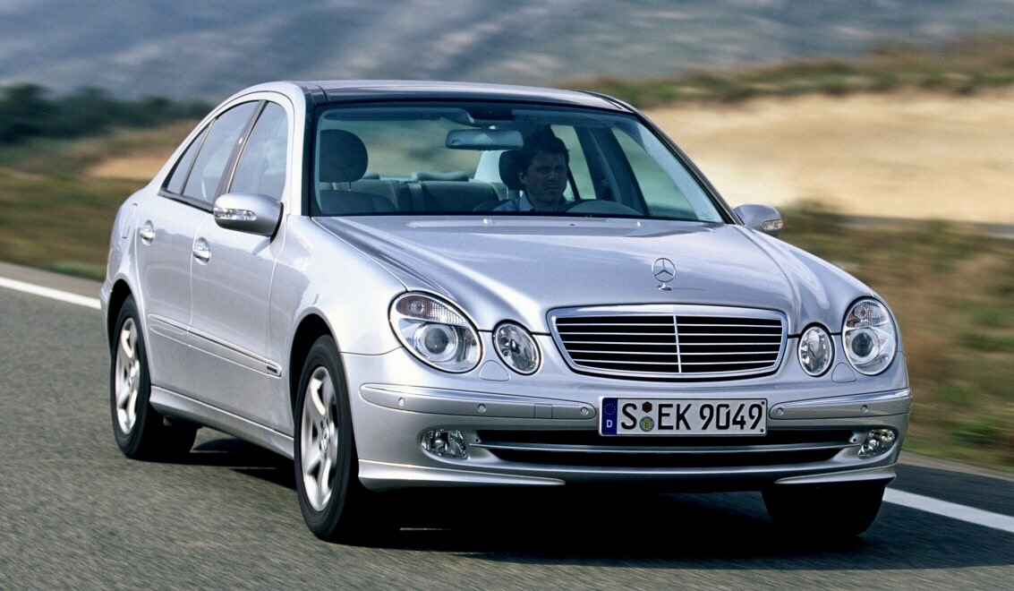 Mercedes Benz e320 w211