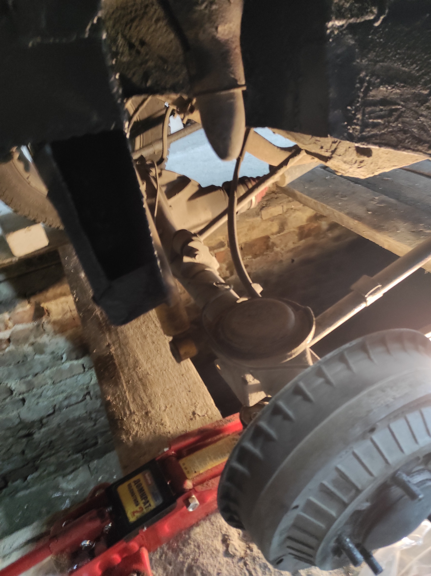 Замена пружин задних на 21 ниве — Lada 4x4 3D, 1,6 л, 1987 года ...