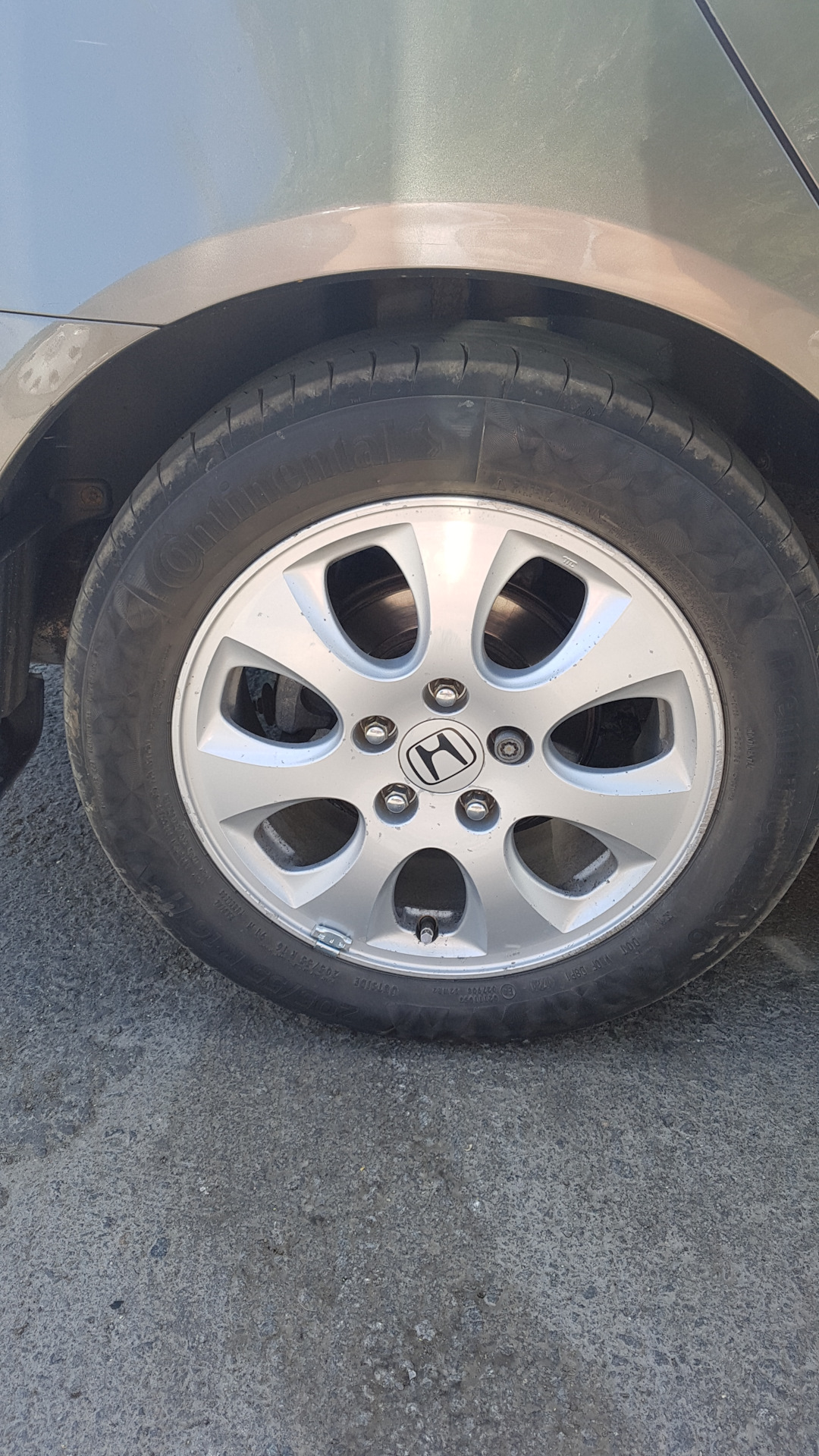 Колеса новые конти премиум контакт 6 — Honda Accord (7G), 2,4 л, 2007 ...
