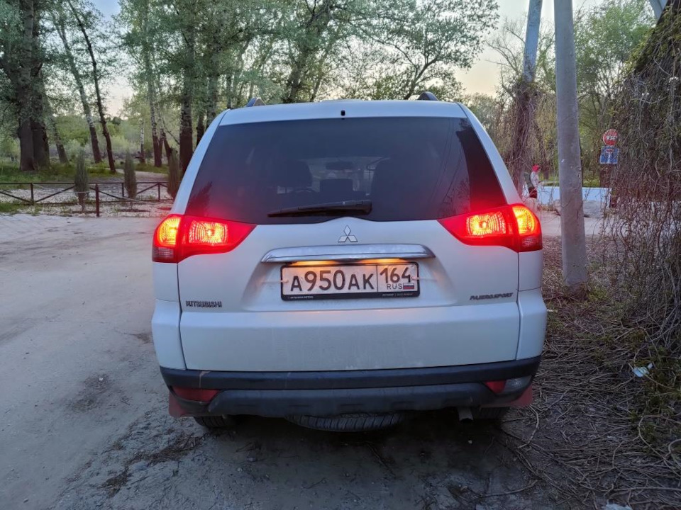 Яркие задние led габариты Pajero sport 2 — Mitsubishi Pajero Sport (2G ...