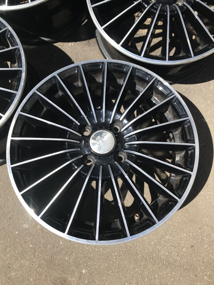Литые диски Hyundai Solaris Kia Rio Suzuki Liana 6Jx15 ET48 4x100 на ...